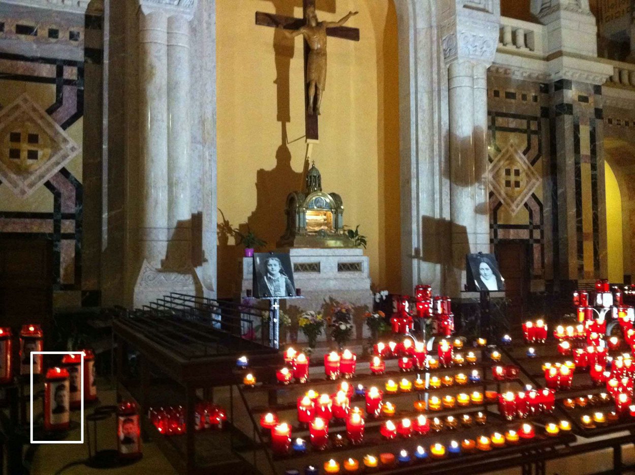 Basilika Sainte-Thérèse: Basilica minor in Lisieux in Frankreich Basilika Sainte-Thérèse